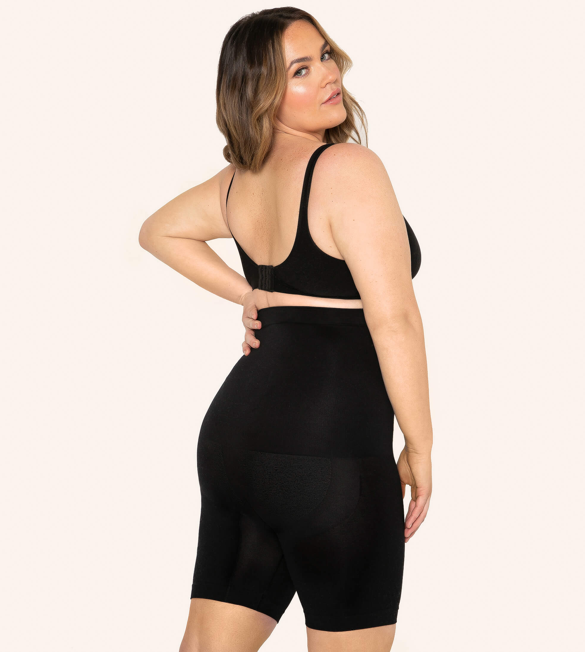 SPECIAL OFFER: High Waisted Shaping Shorts - Image 3