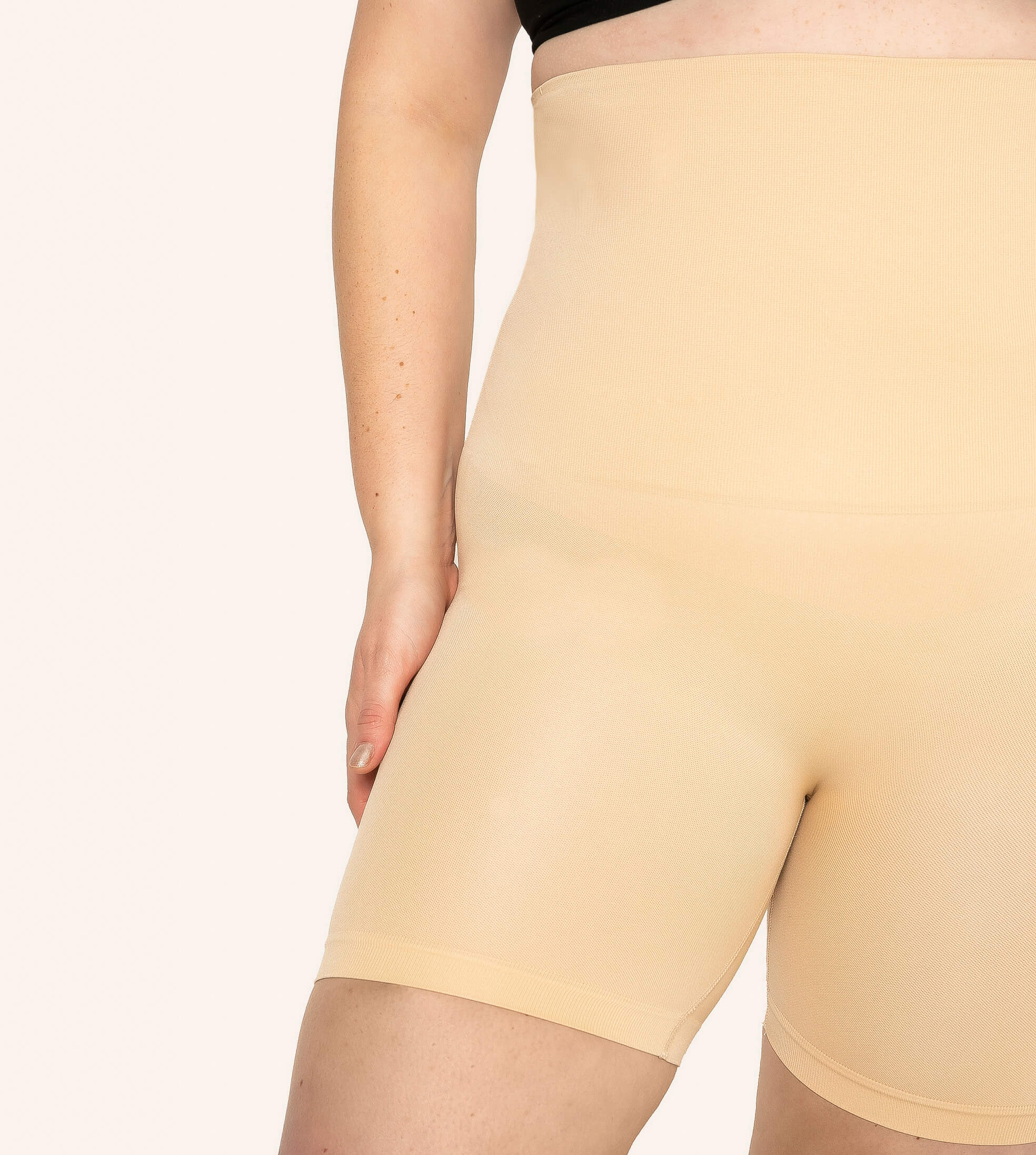 SPECIAL OFFER: High Waisted Shaping Shorts - Image 4