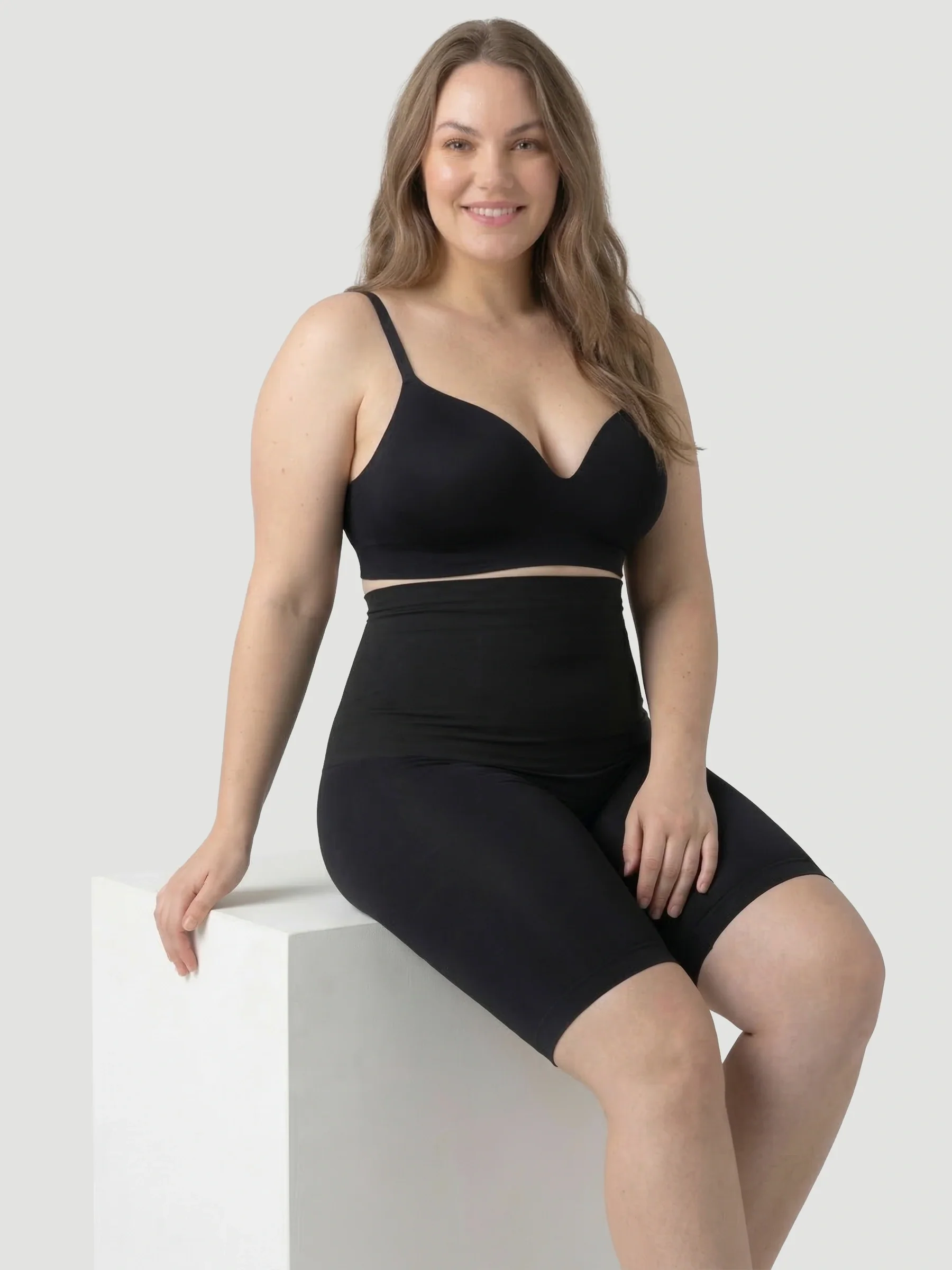 High-Waisted Shaping Shorts - Image 9